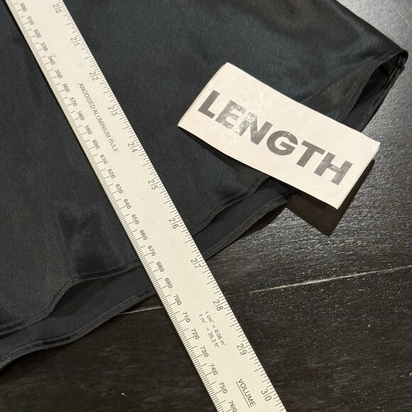 Express Y2K 100% Silk Black Short Sleeve V-neck Tie Back Womens Top Size Large - Picture 9 of 9